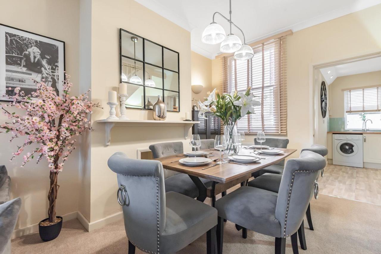 Chester City Centre Cottage, Sleeps 6 With Free Parking Exterior photo
